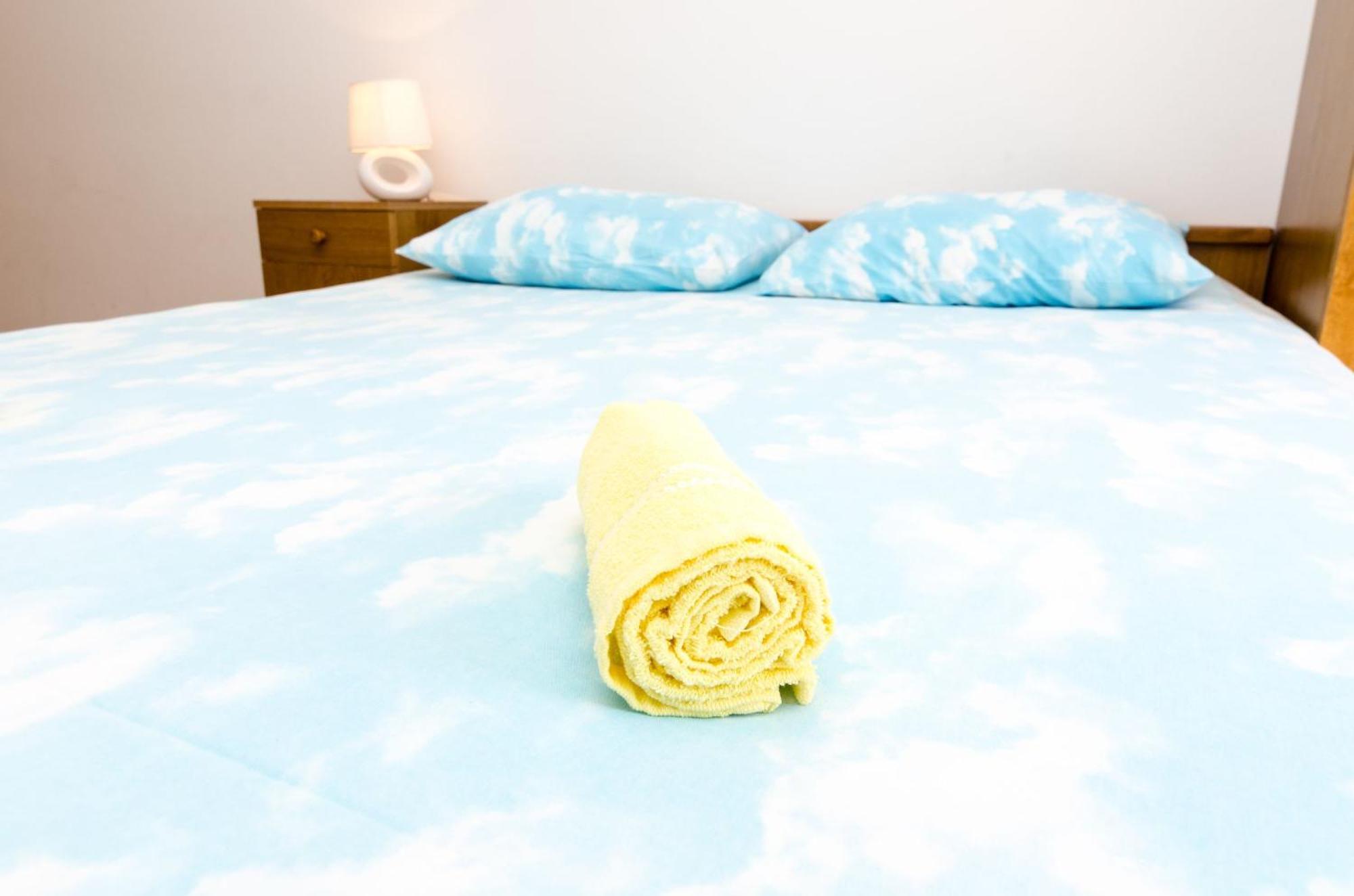 Guest House Kralj 사플루나라 객실 사진