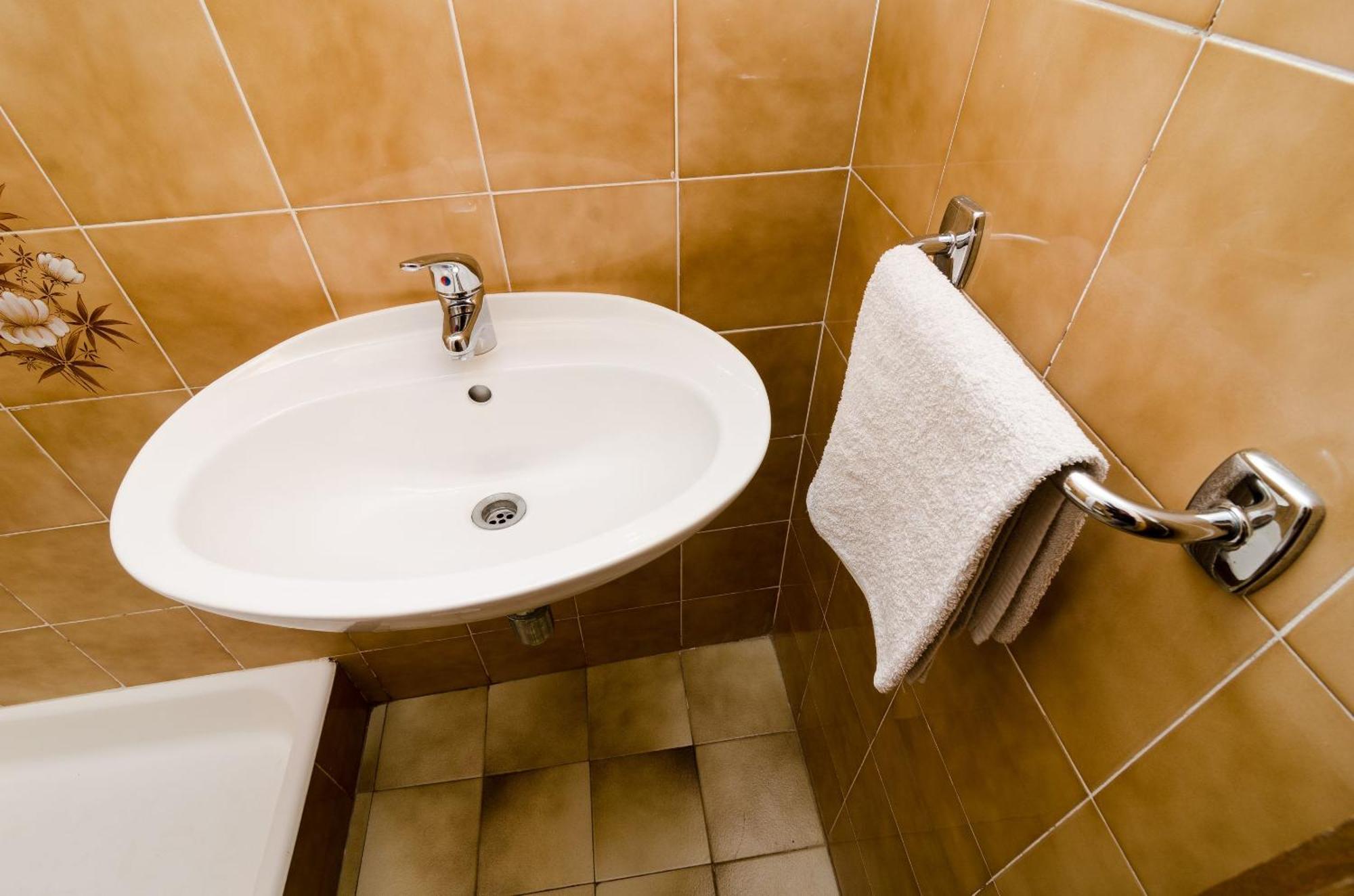 Guest House Kralj 사플루나라 객실 사진