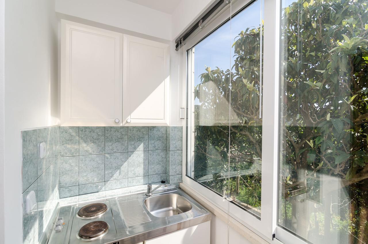 Guest House Kralj 사플루나라 외부 사진